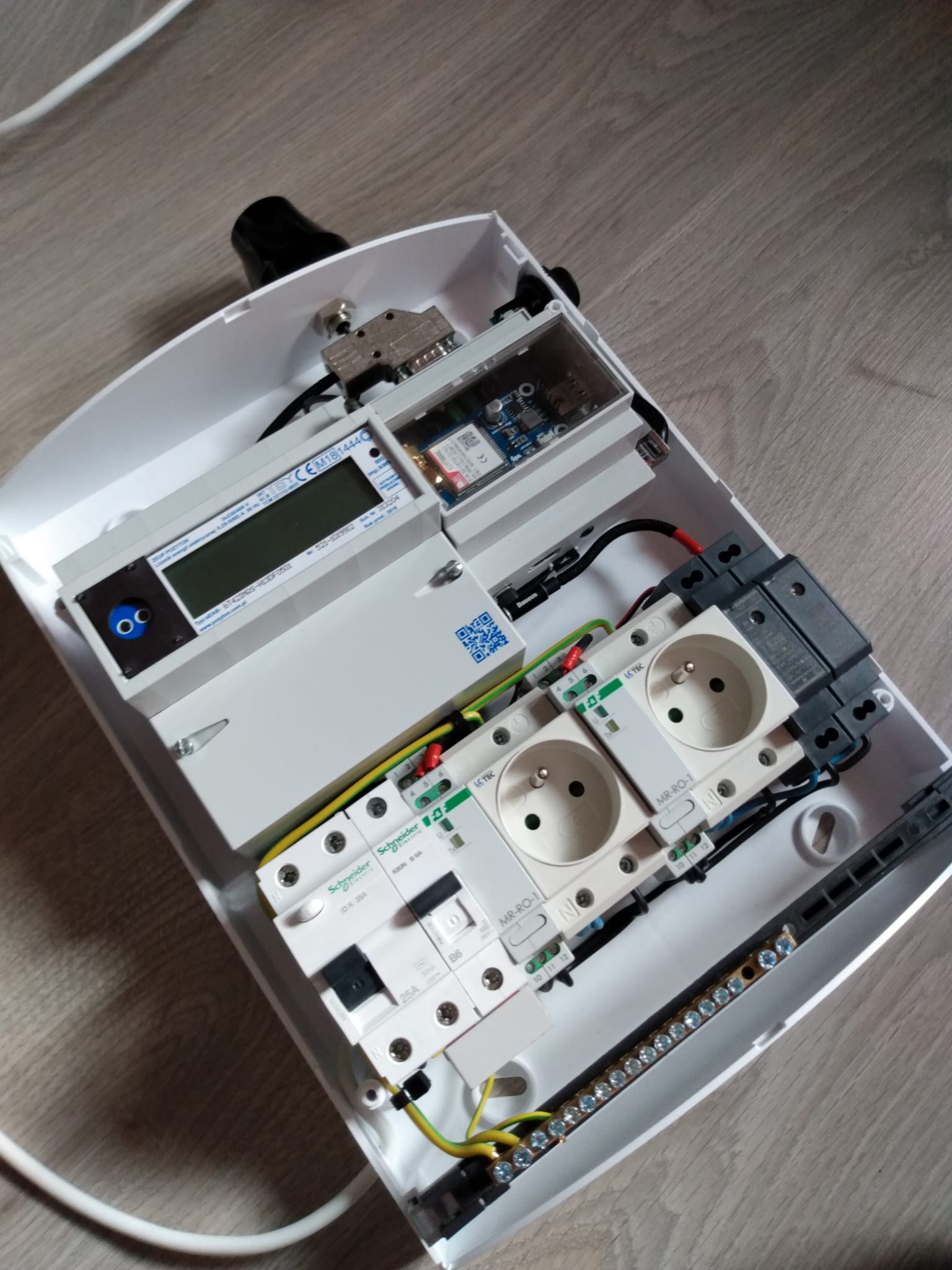 Green Energy Controller Image 6